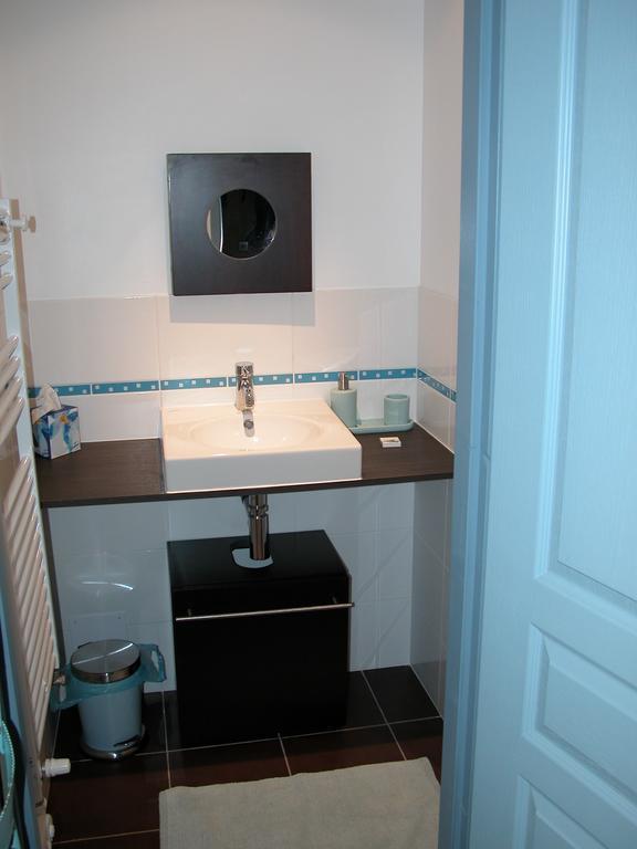 Bed and Breakfast Au Mas Des Calmettes Parisot  Номер фото