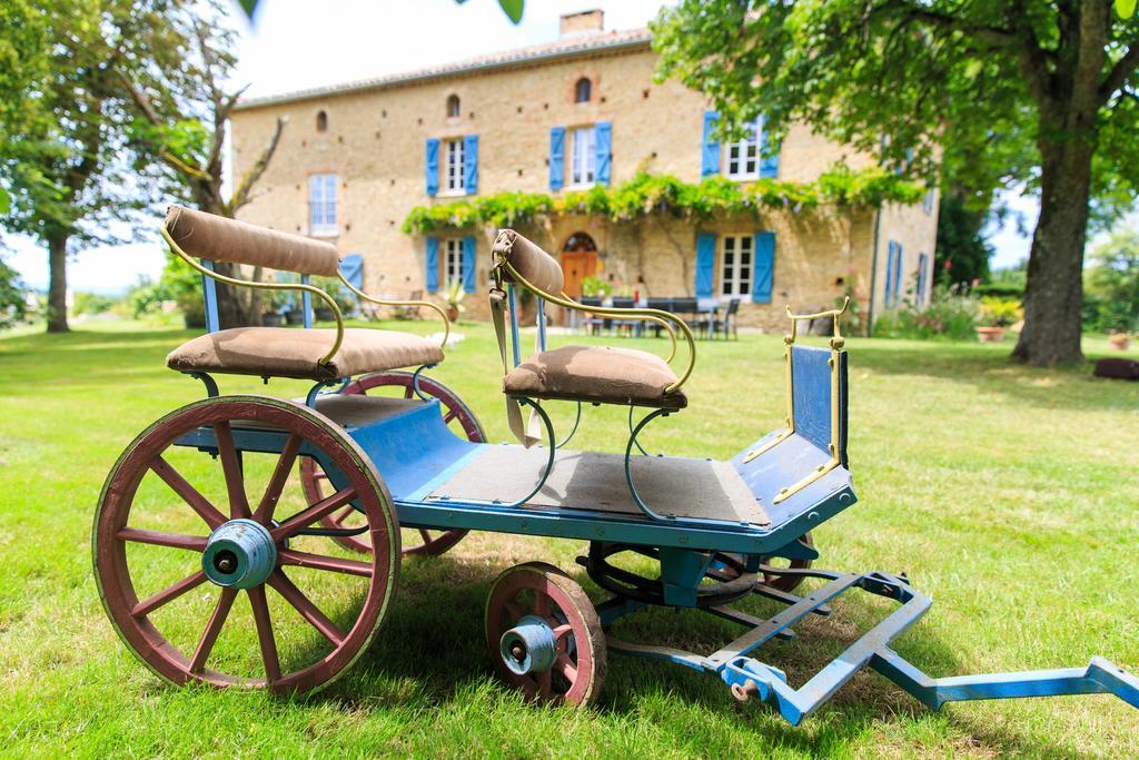Bed and Breakfast Au Mas Des Calmettes Parisot  Екстер'єр фото